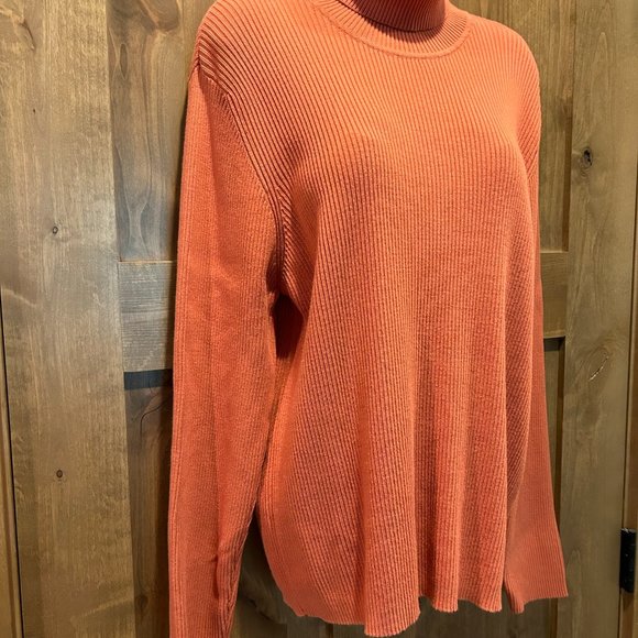 Host Pick: Orvis Turtleneck NEW - Picture 3 of 12